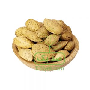 بادام و گردو